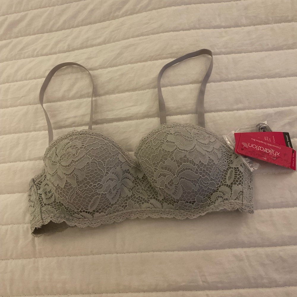 Xhilaration Gray Lace Convertible Underwire Bra 🩶